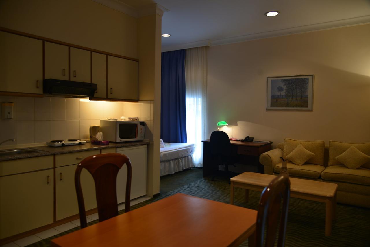 City Mansion Aparthotel Baky Esterno foto