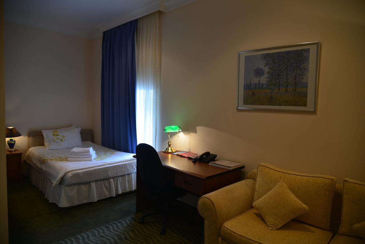 City Mansion Aparthotel Baky Esterno foto