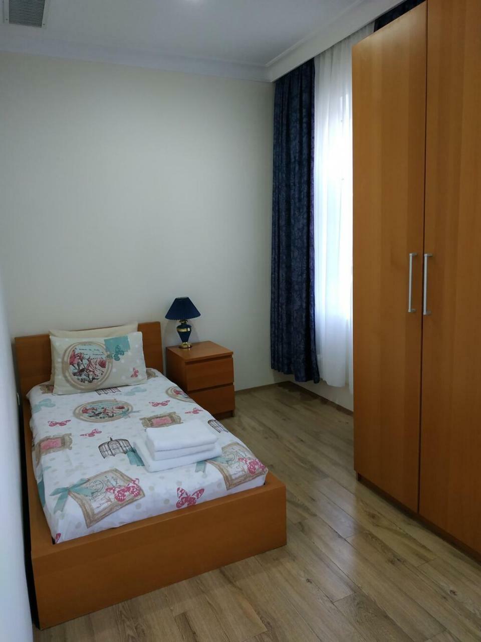 City Mansion Aparthotel Baky Esterno foto